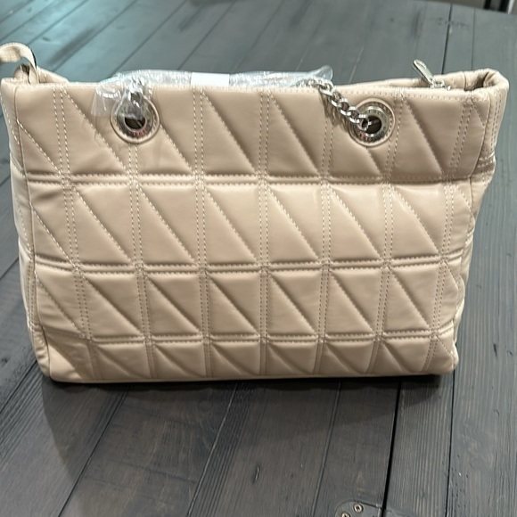 NWT French Connection Quilted Purse - Picture 6 of 11